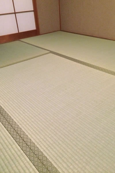 畳施工
