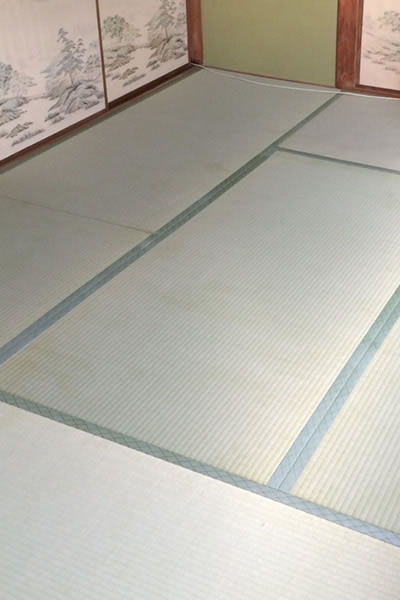 畳施工